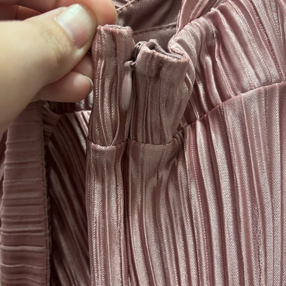 Lucy in the Sky Marcia Pleated Mini Dress in Pink NWOT - Picture 10 of 15